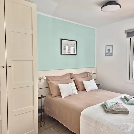 Bungalow Aqua Sol - Playa Roca Residence - Sea Front Access - Free Ac - Wifi Costa Teguise Exterior photo