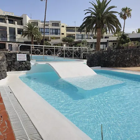Bungalow Aqua Sol - Playa Roca Residence - Sea Front Access - Free Ac - Wifi Costa Teguise Exterior photo