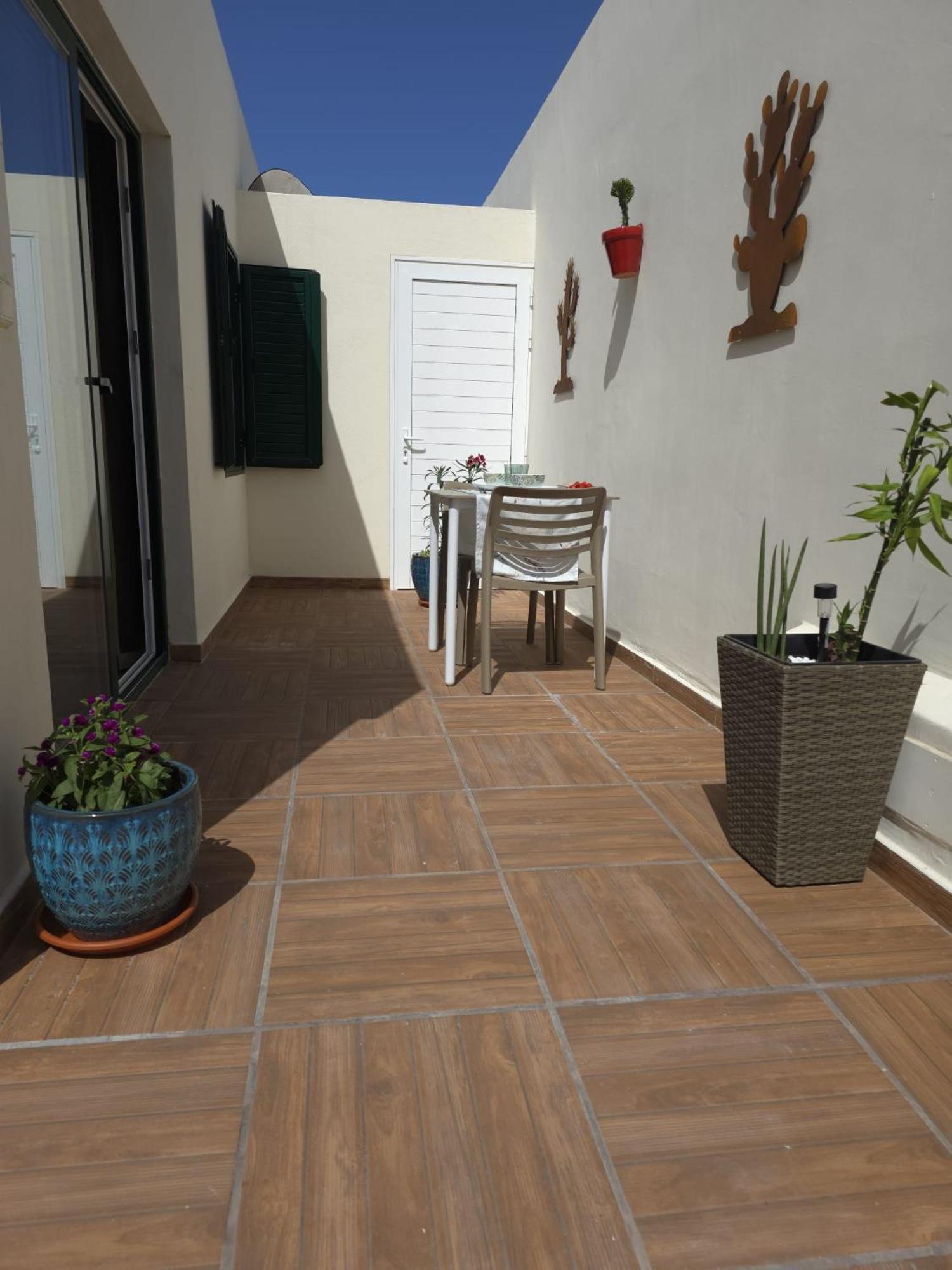 Aqua Sol - Playa Roca - Sea Front Access - Free Ac - Wifi *