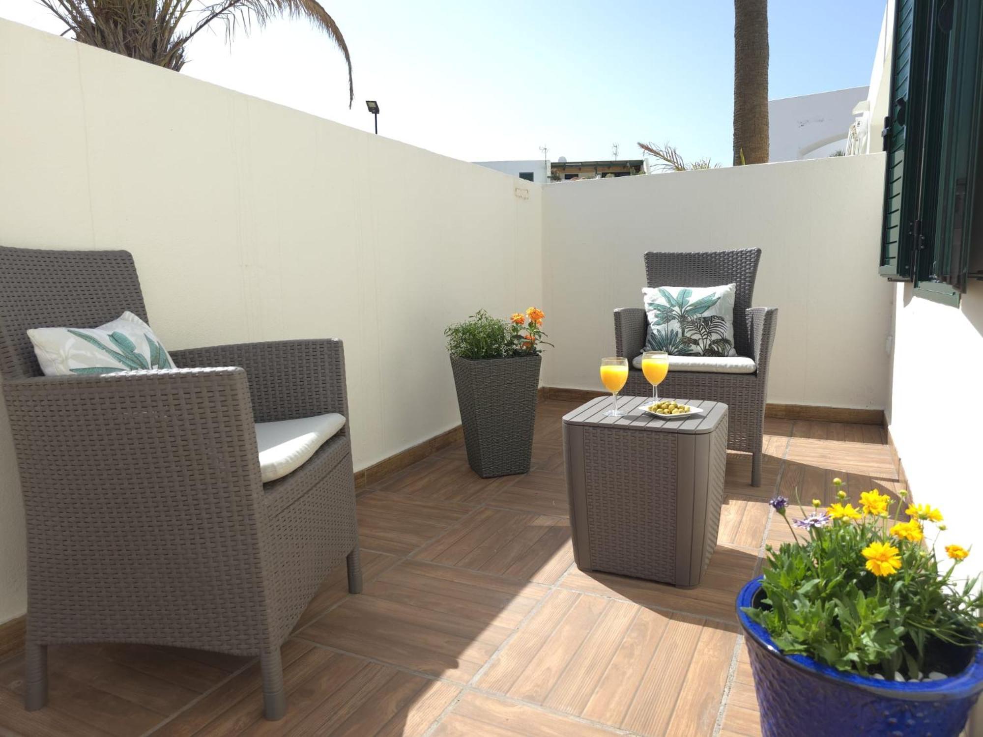 Apartment Aqua Sol - Playa Roca - Sea Front Access - Free Ac - Wifi