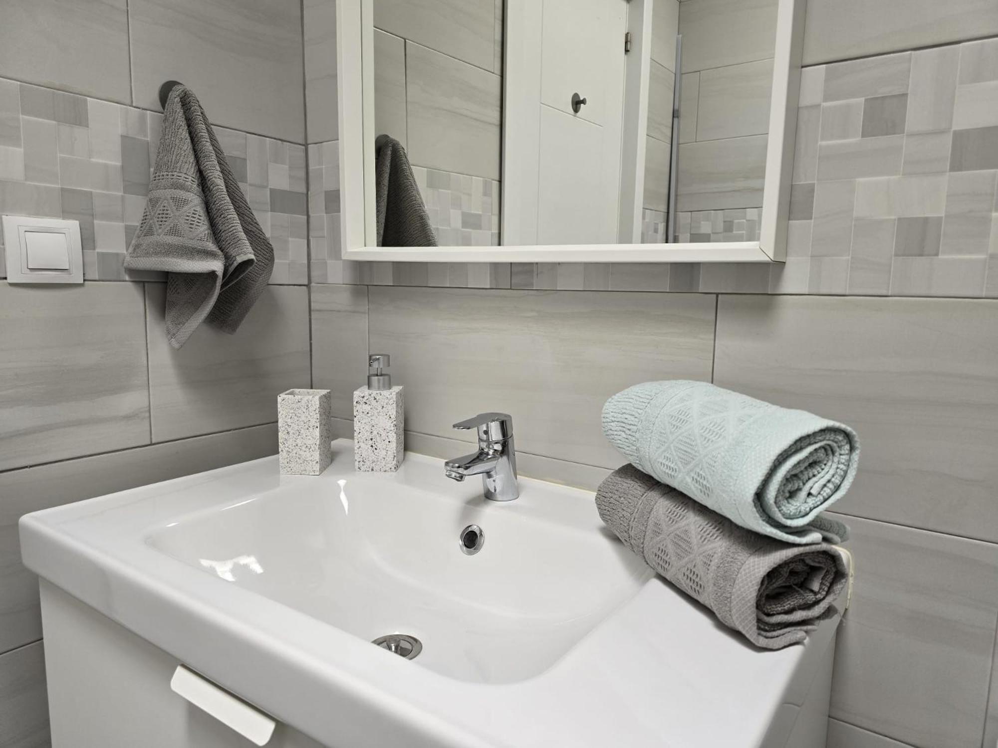 Appartamento Aqua Sol - Playa Roca - Sea Front Access - Free Ac - Wifi Costa Teguise